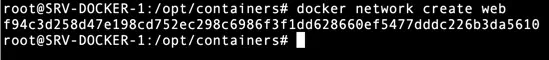 Utilisez la commande « docker network » pour créer le réseau « web »